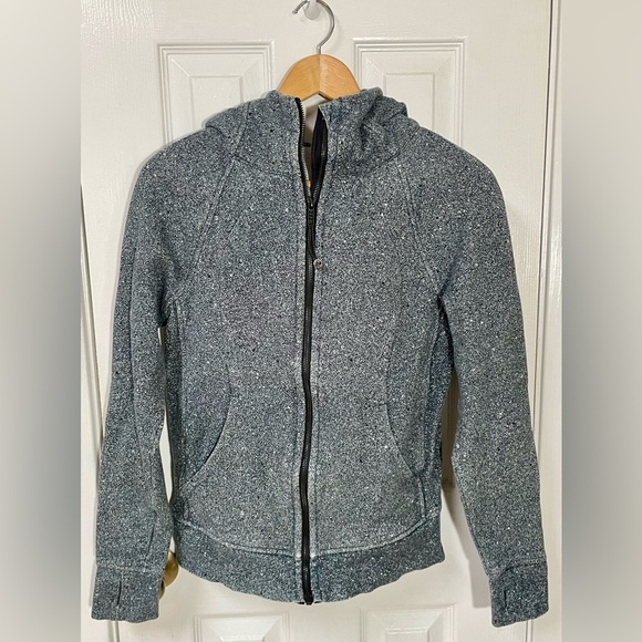 Lululemon Scuba Hoodie Women’s Size 6 Splatter White Grey Black W4AFRS Zip - Picture 2 of 10